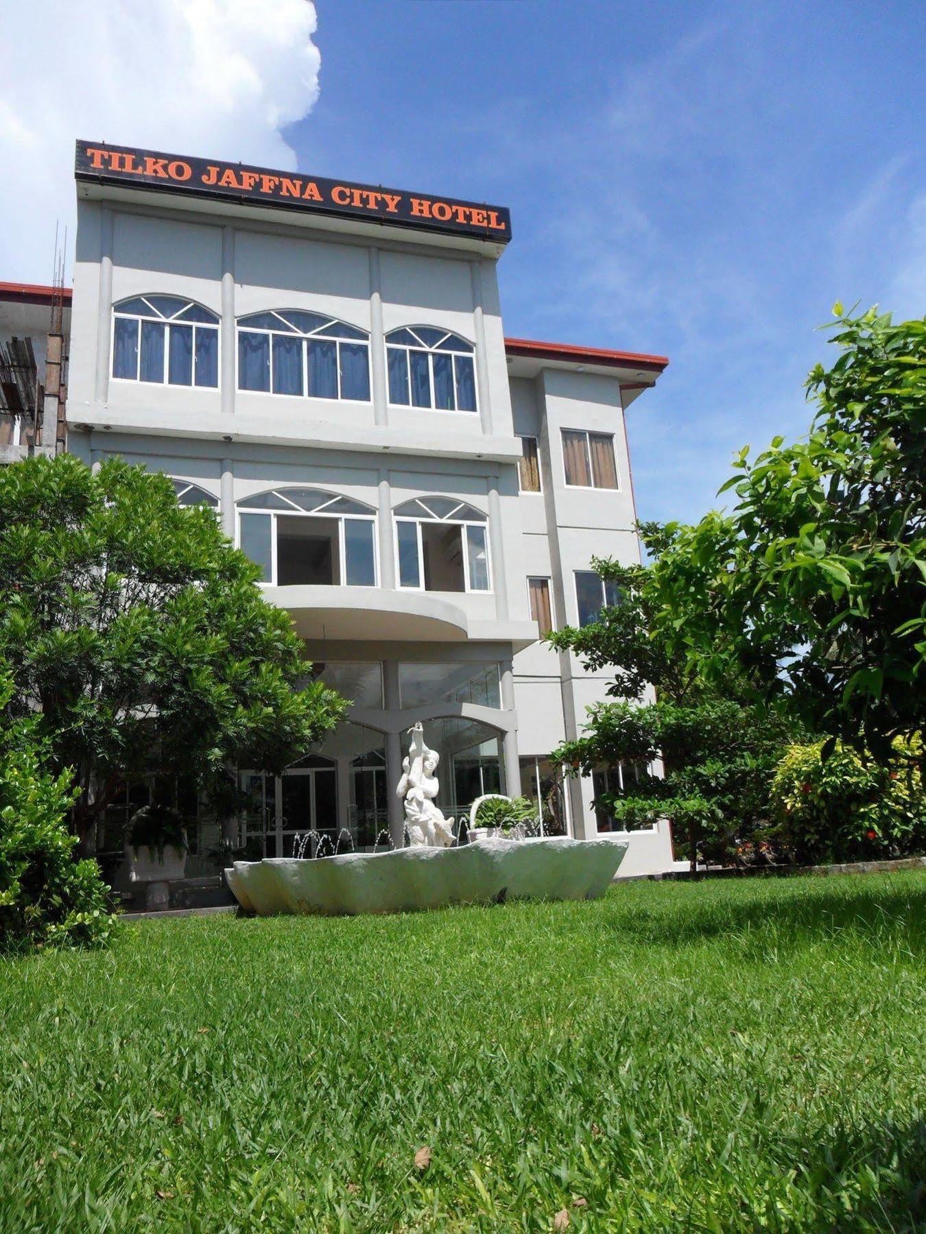 Tilko City Hotel Джафна Экстерьер фото